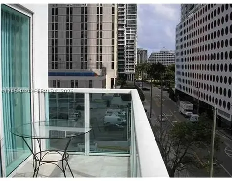 41 SE 5th Street Miami FL 33131