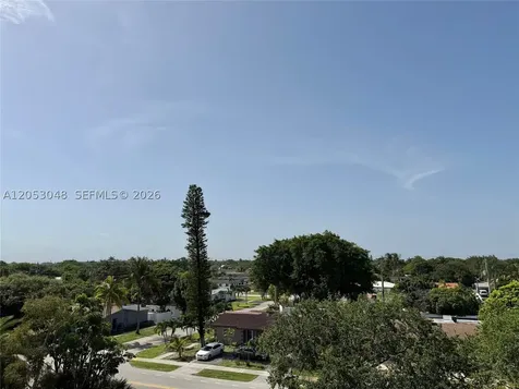4700 Washington Street Hollywood FL 33021