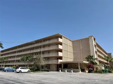 4700 Washington Street Hollywood FL 33021