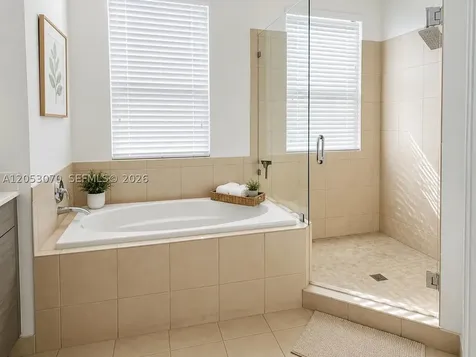 3258 W 99th Place Hialeah FL 33018