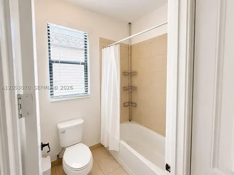 3258 W 99th Place Hialeah FL 33018