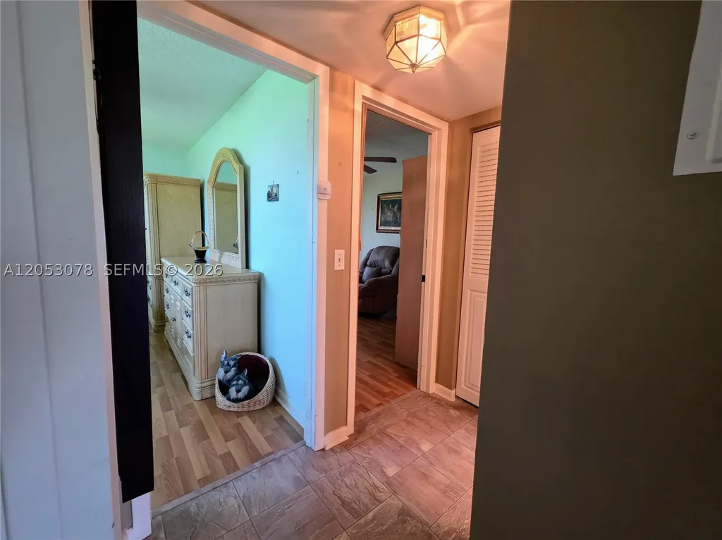529 Fanshaw M Boca Raton FL 33434