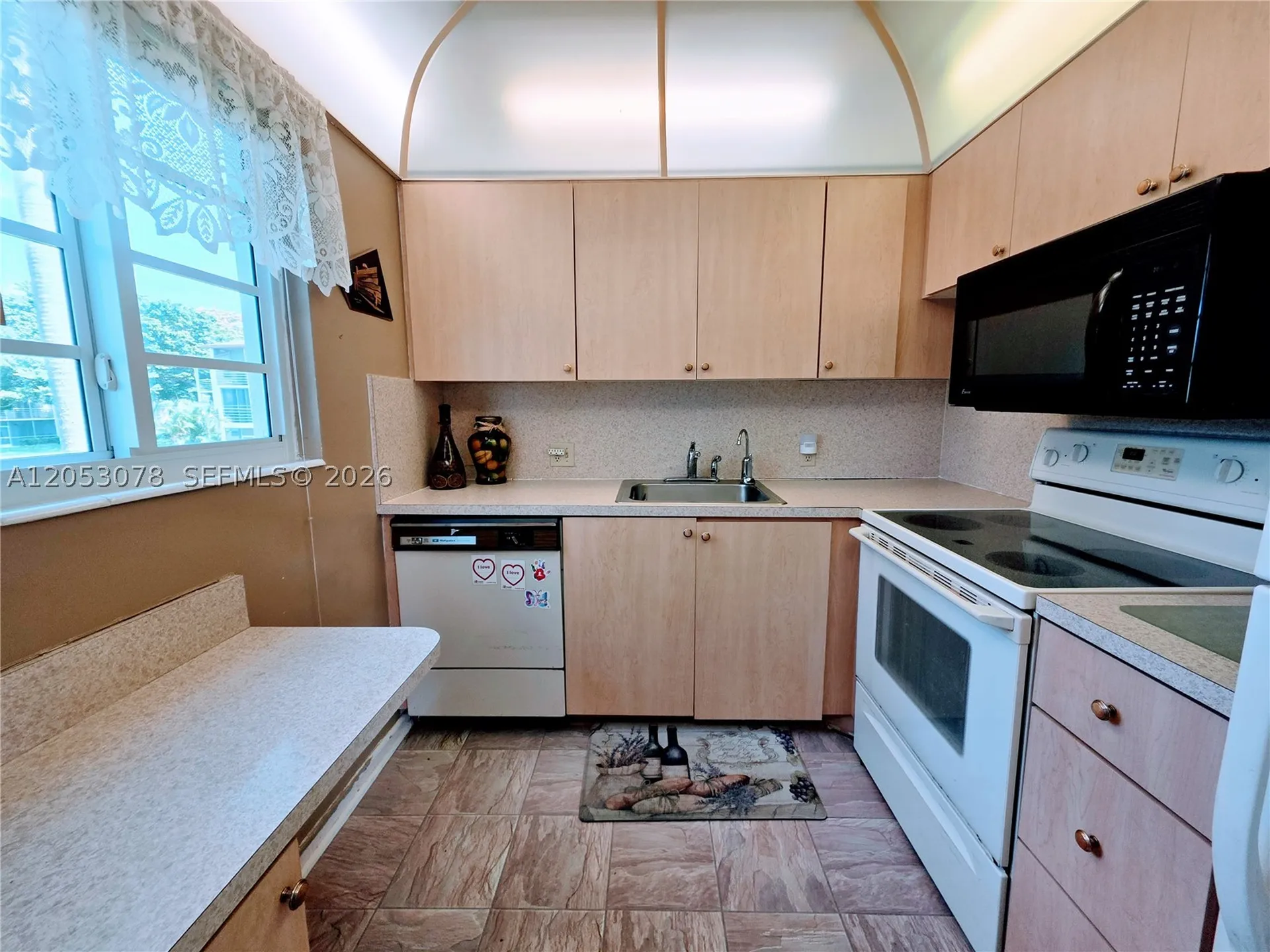 529 Fanshaw M Boca Raton FL 33434