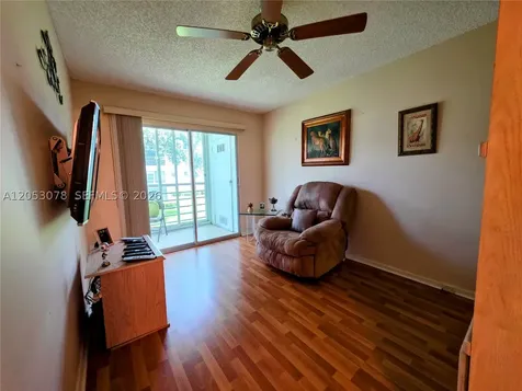 529 Fanshaw M Boca Raton FL 33434