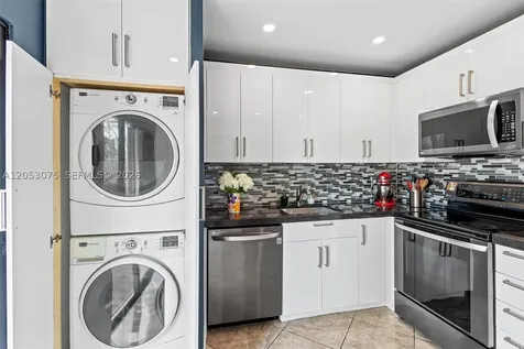 11166 NW 37th Street Sunrise FL 33351