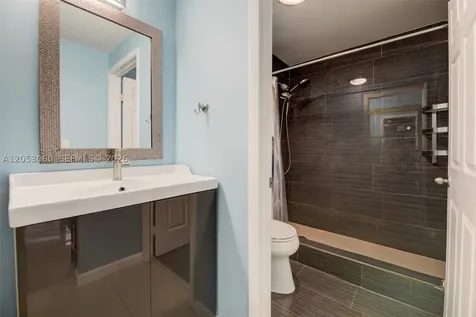 11856 NW 11th Street Pembroke Pines FL 33026