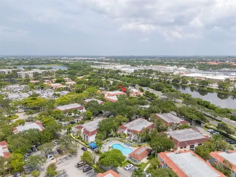 11856 NW 11th Street Pembroke Pines FL 33026