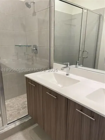 4576 NW 83rd Path Doral FL 33166