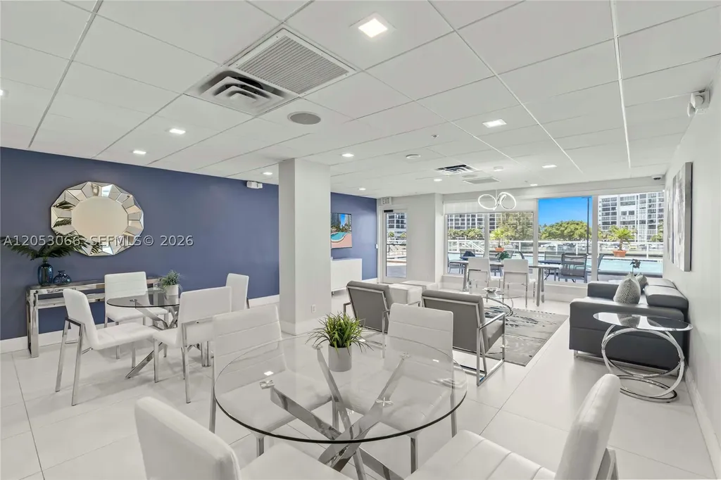 3000 S Ocean Drive Hollywood FL 33019