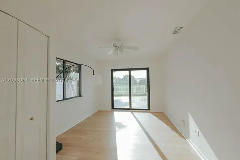 22738 Pickerel Circle Boca Raton FL 33428