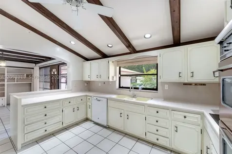 11950 SW 67 Court Pinecrest FL 33156