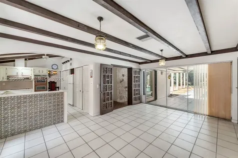 11950 SW 67 Court Pinecrest FL 33156