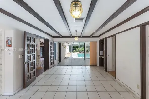 11950 SW 67 Court Pinecrest FL 33156