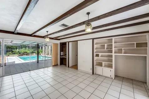 11950 SW 67 Court Pinecrest FL 33156