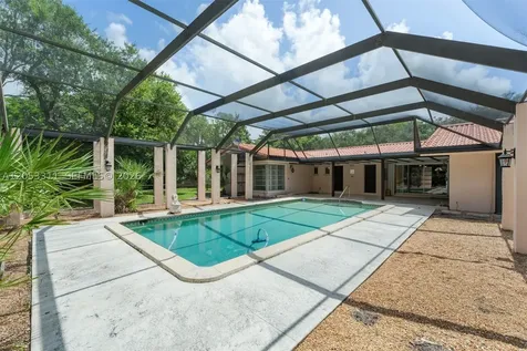 11950 SW 67 Court Pinecrest FL 33156