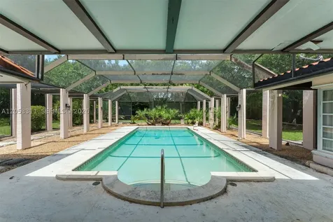 11950 SW 67 Court Pinecrest FL 33156