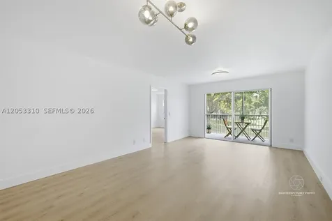 1351 SW 125th Avenue Pembroke Pines FL 33027