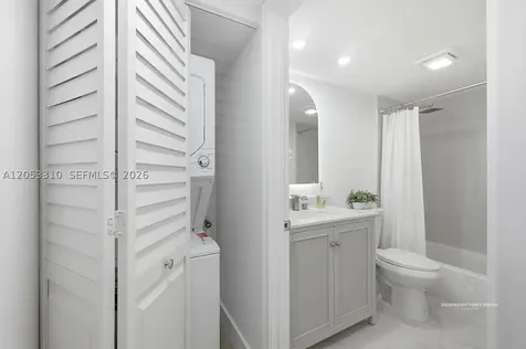 1351 SW 125th Avenue Pembroke Pines FL 33027