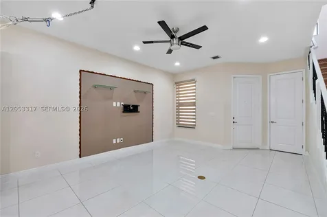 20914 NW 1st Drive Pembroke Pines FL 33029
