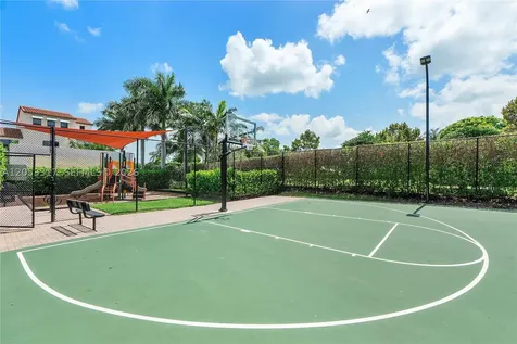 20914 NW 1st Drive Pembroke Pines FL 33029