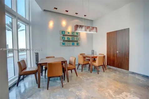17201 Collins Avenue Sunny Isles Beach FL 33160