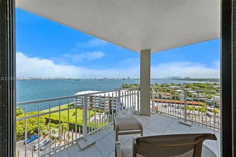 4000 Towerside Terrace Miami FL 33138