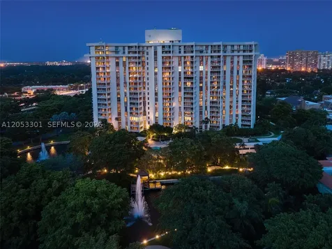 4000 Towerside Terrace Miami FL 33138