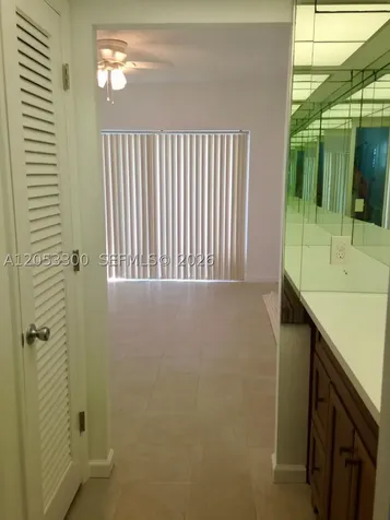 2200 Park Lane Hollywood FL 33021