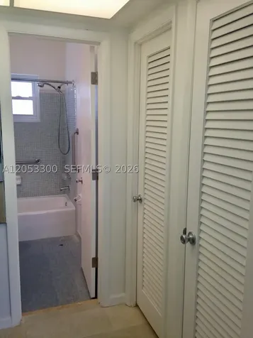 2200 Park Lane Hollywood FL 33021