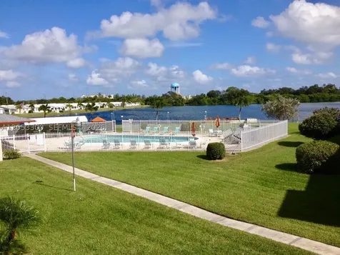 2200 Park Lane Hollywood FL 33021
