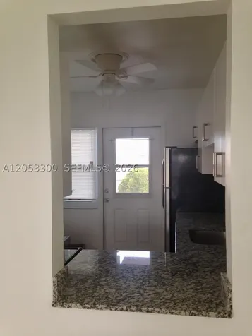 2200 Park Lane Hollywood FL 33021