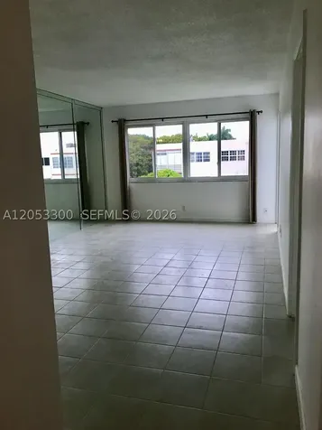 2200 Park Lane Hollywood FL 33021