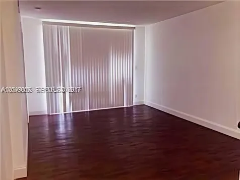 8185 NW 7th Street Miami FL 33126