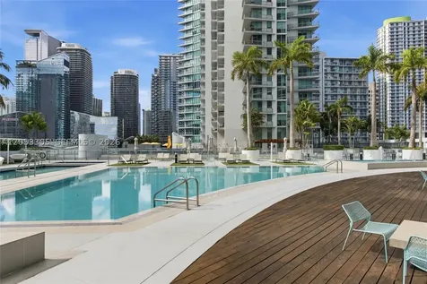 90 SW 3rd Street Miami FL 33130