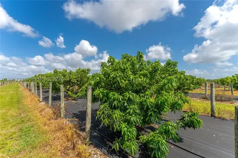 320XX SW 217 Avenue Homestead FL 33030