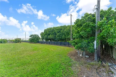 320XX SW 217 Avenue Homestead FL 33030