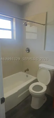 161 NW 40th Street Oakland Park FL 33309