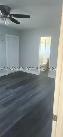 161 NW 40th Street Oakland Park FL 33309