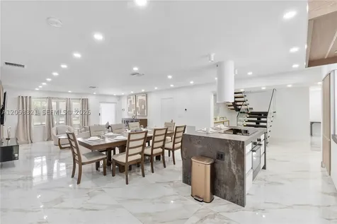 3261 Seaward Drive Lauderdale By The Sea FL 33062