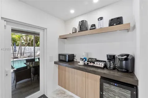 3261 Seaward Drive Lauderdale By The Sea FL 33062