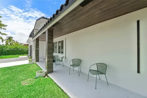 3261 Seaward Drive Lauderdale By The Sea FL 33062