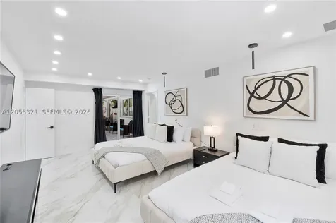 3261 Seaward Drive Lauderdale By The Sea FL 33062