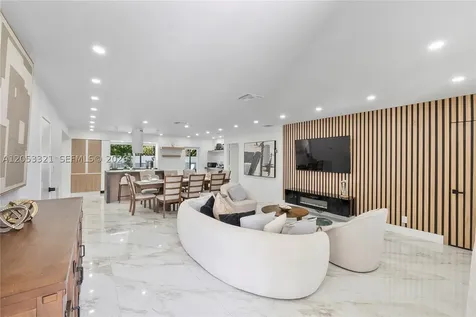 3261 Seaward Drive Lauderdale By The Sea FL 33062