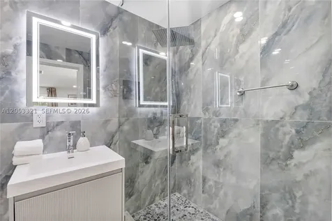 3261 Seaward Drive Lauderdale By The Sea FL 33062