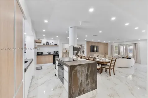 3261 Seaward Drive Lauderdale By The Sea FL 33062