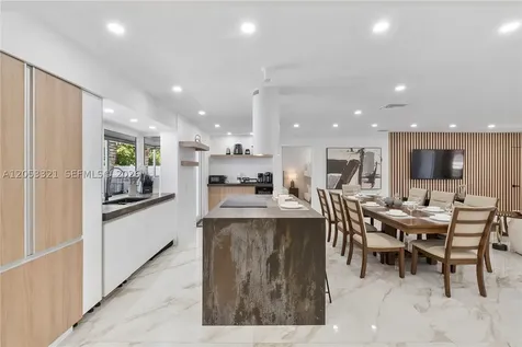 3261 Seaward Drive Lauderdale By The Sea FL 33062
