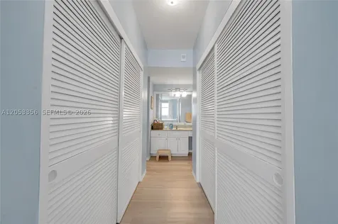 5001 Collins Avenue Miami Beach FL 33140