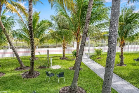 5001 Collins Avenue Miami Beach FL 33140