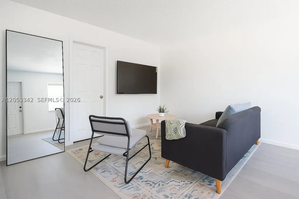 605 SW 14th Terrace Fort Lauderdale FL 33312