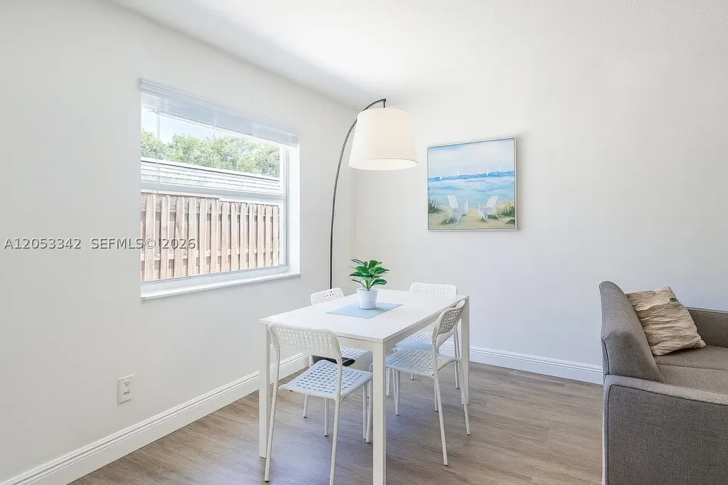 605 SW 14th Terrace Fort Lauderdale FL 33312